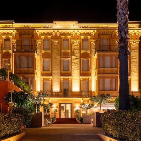 Hotel Careni Villa Italia 菲纳莱利古雷 外观 照片