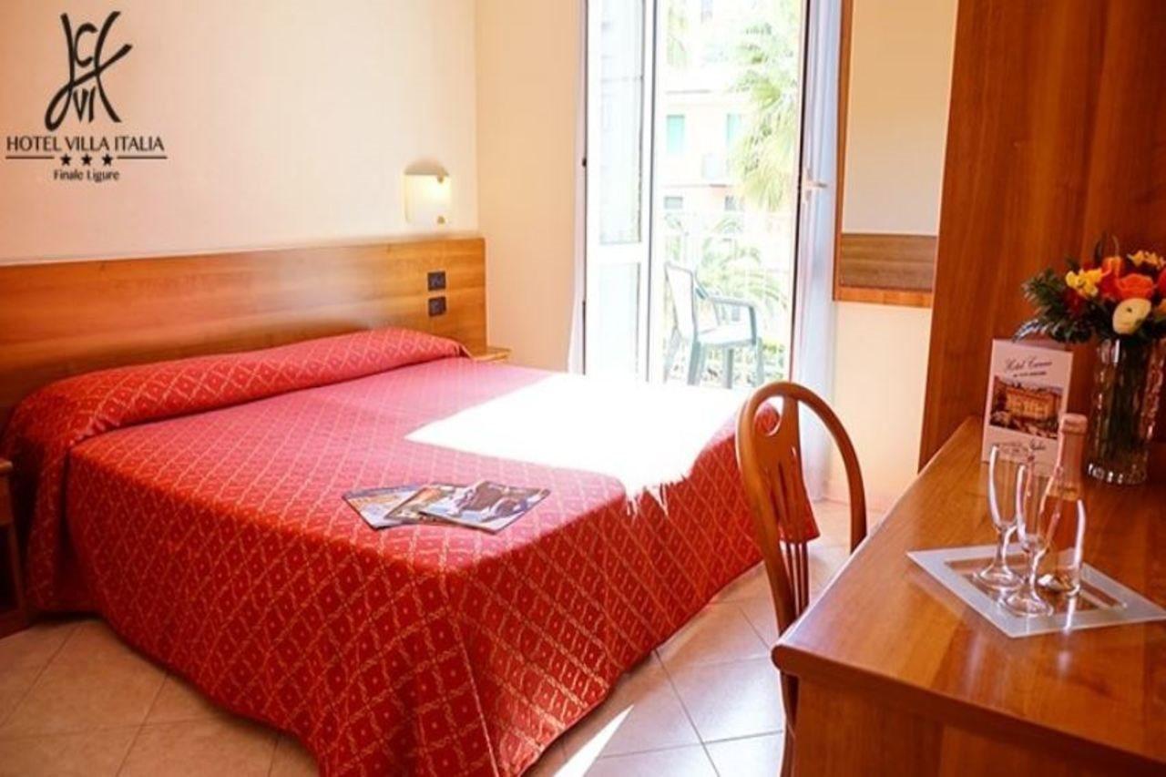 Hotel Careni Villa Italia 菲纳莱利古雷 外观 照片